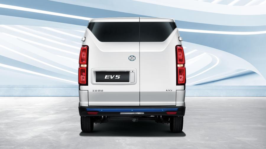  BAIC EV5 2019 года  (фото 6 из 7)